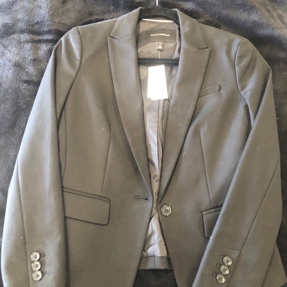 Banana Republic NWT Black Blazer
